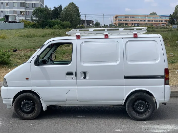 Suzuki Keri 2001 Van – photo 4