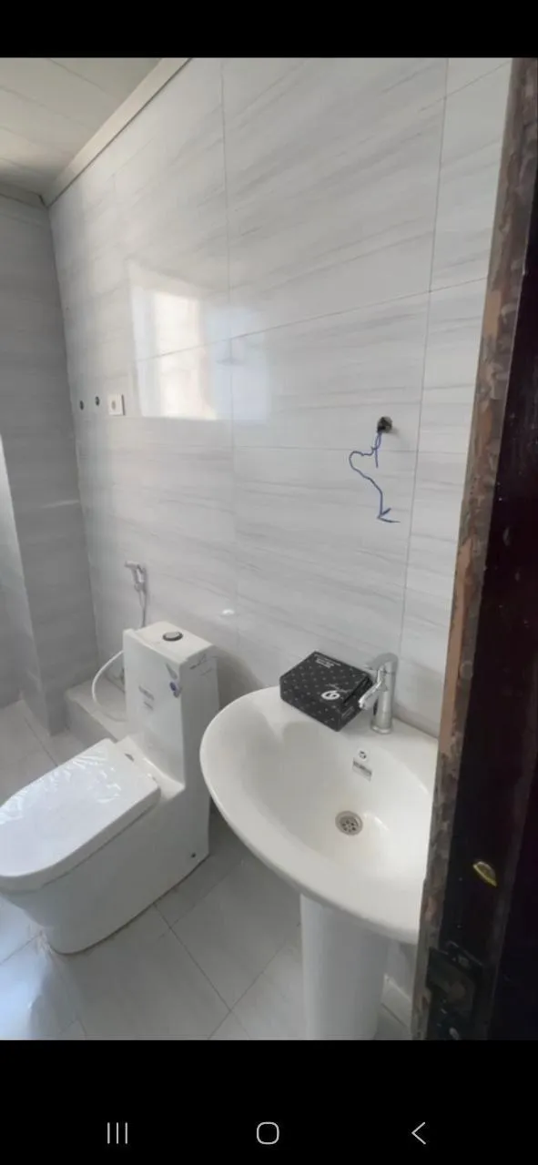 40/60 Condominium 2 Bedroom Bole – photo 10