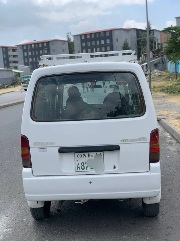 Suzuki Keri 2001 Van – photo 3
