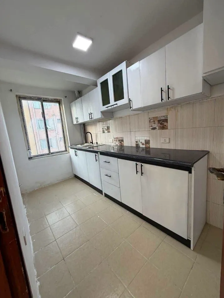Modern 2-Bedroom Condo in Yeka Abado – photo 4