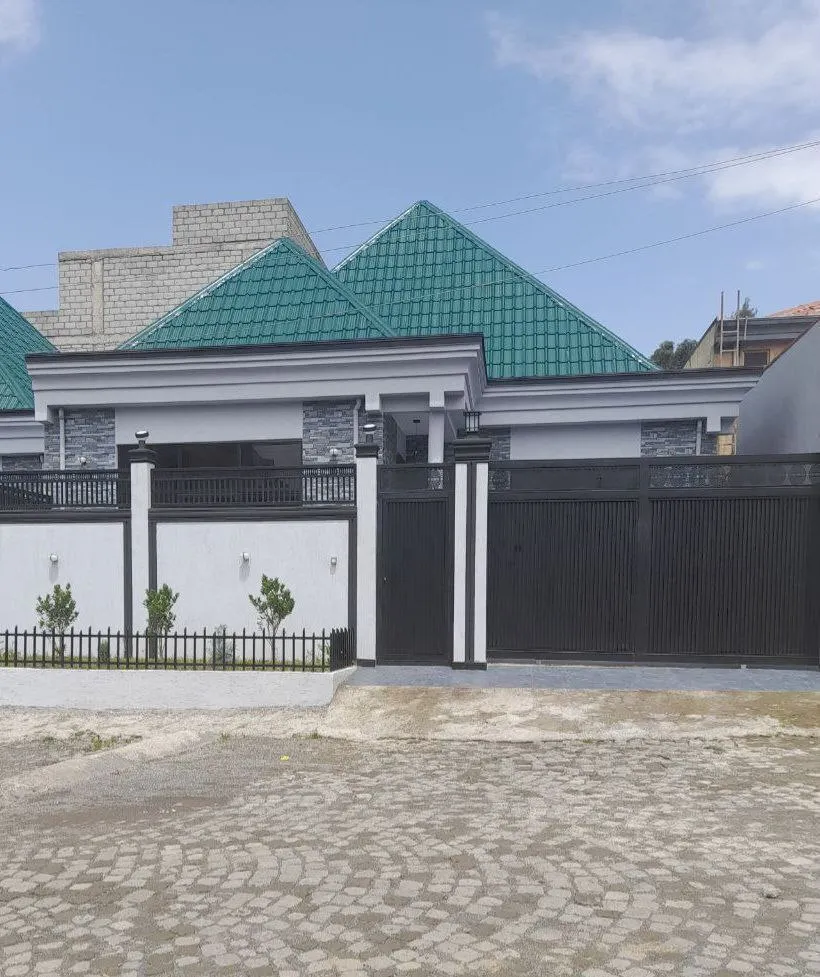 4 Bedroom House for Sale Summit – photo 8