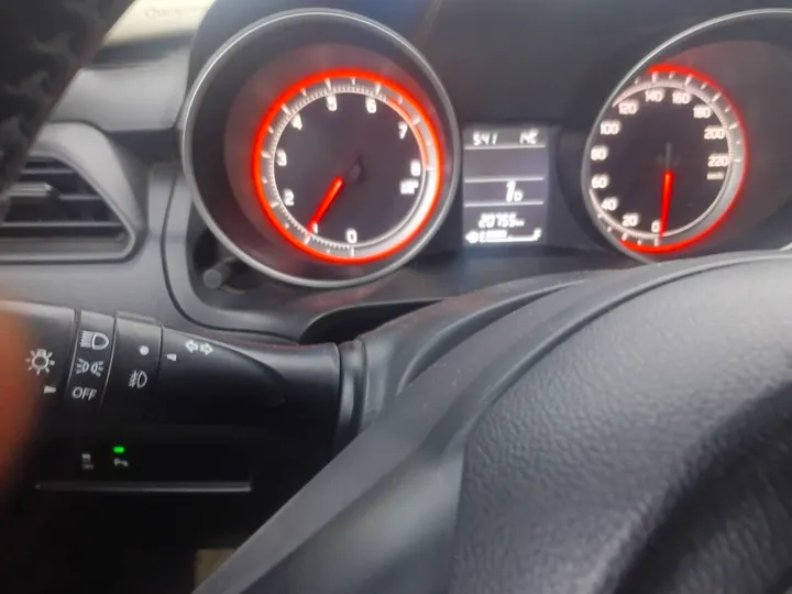 2022 Suzuki Swift 21000 km – photo 5