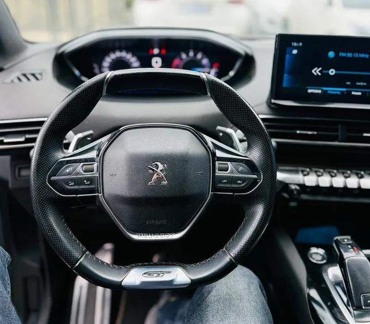 Peugeot 5008 GT 2022 – photo 8