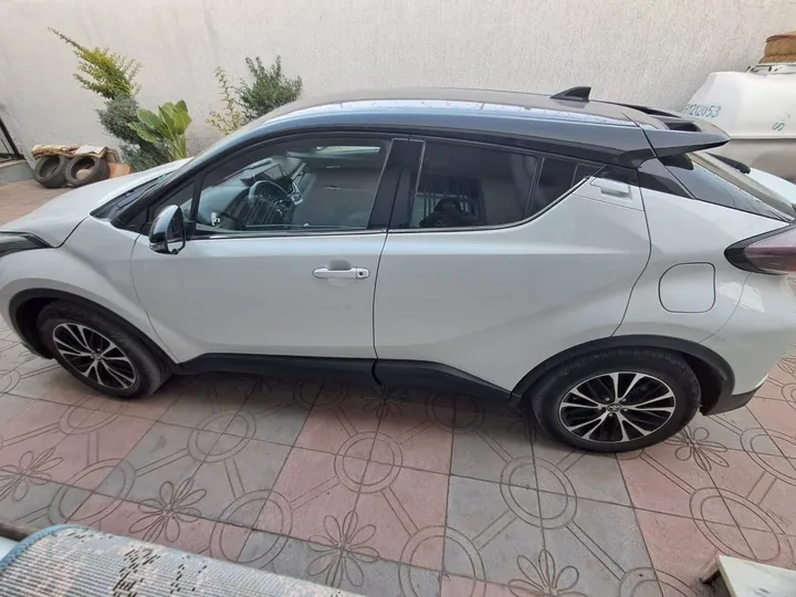 Toyota CHR 2020 1.2T AWD – photo 4