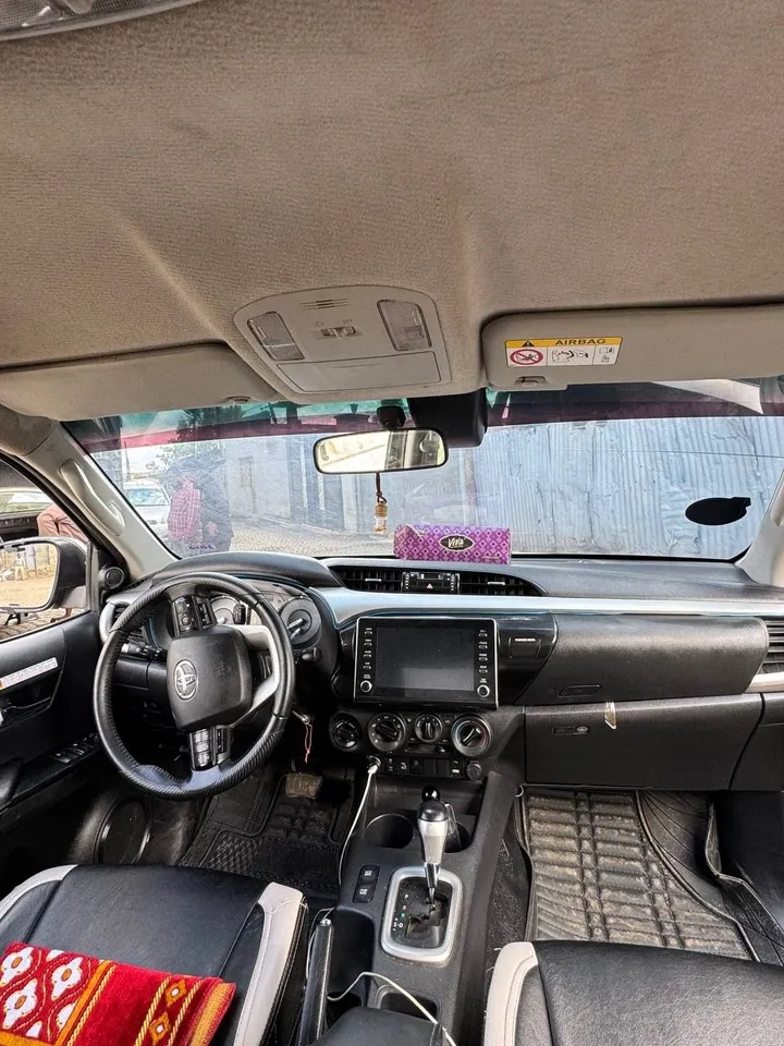 Toyota Invincible King Cab 2021 – photo 5