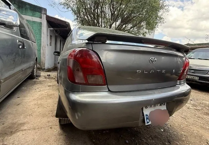 Toyota Platz 2001 Automatic – photo 3