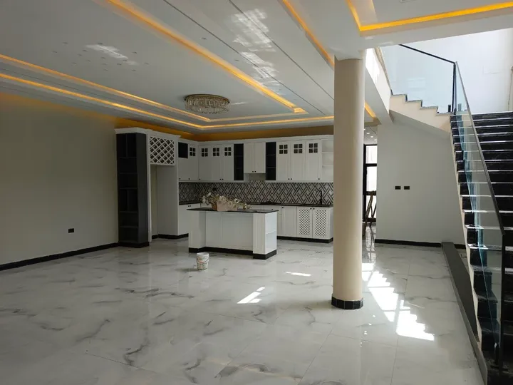 Modern G+2 Residential House – photo 8