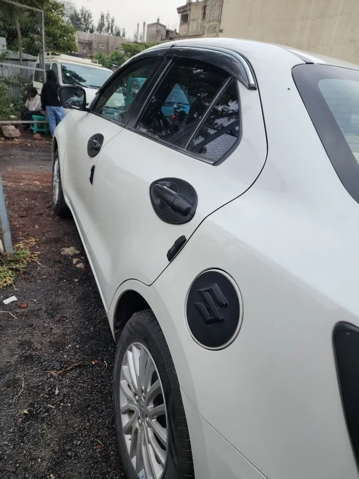 Suzuki Dzire 2023 Full Option – photo 3
