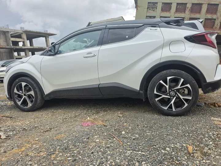 Toyota C-HR 2020 Model – photo 6