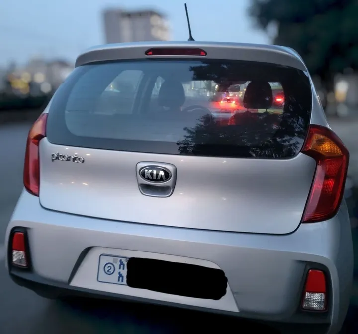 2017 Kia Picanto Automatic Hatchback – photo 4