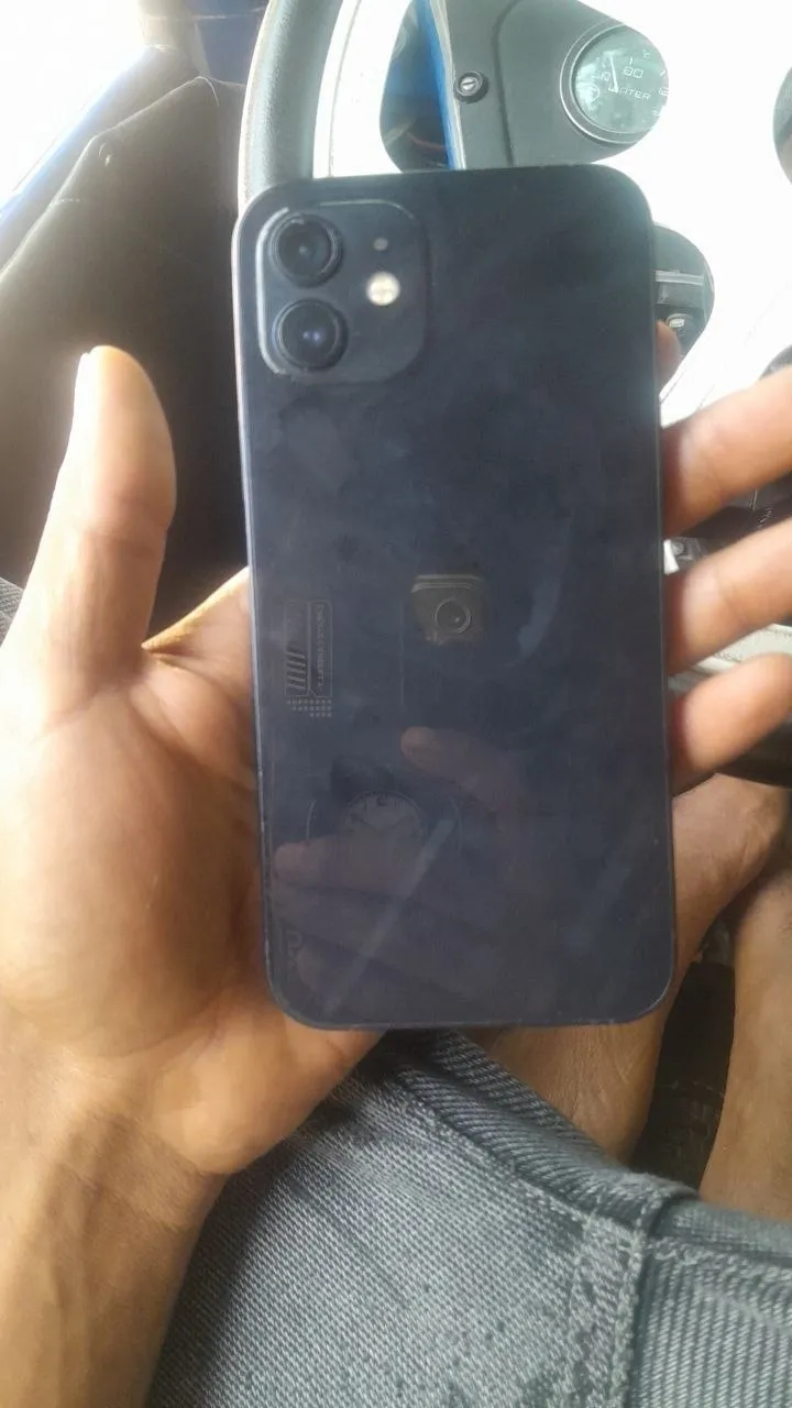 iPhone 12 64GB – photo 3