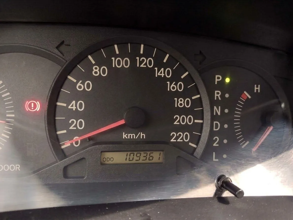 Toyota Corolla 2004 Automatic 1.3L – photo 4