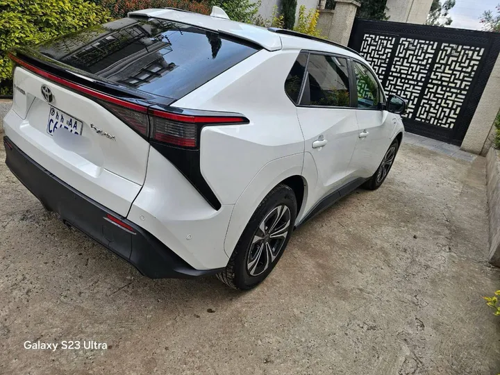 Toyota BZ4X 2WD Ultra EV – photo 4