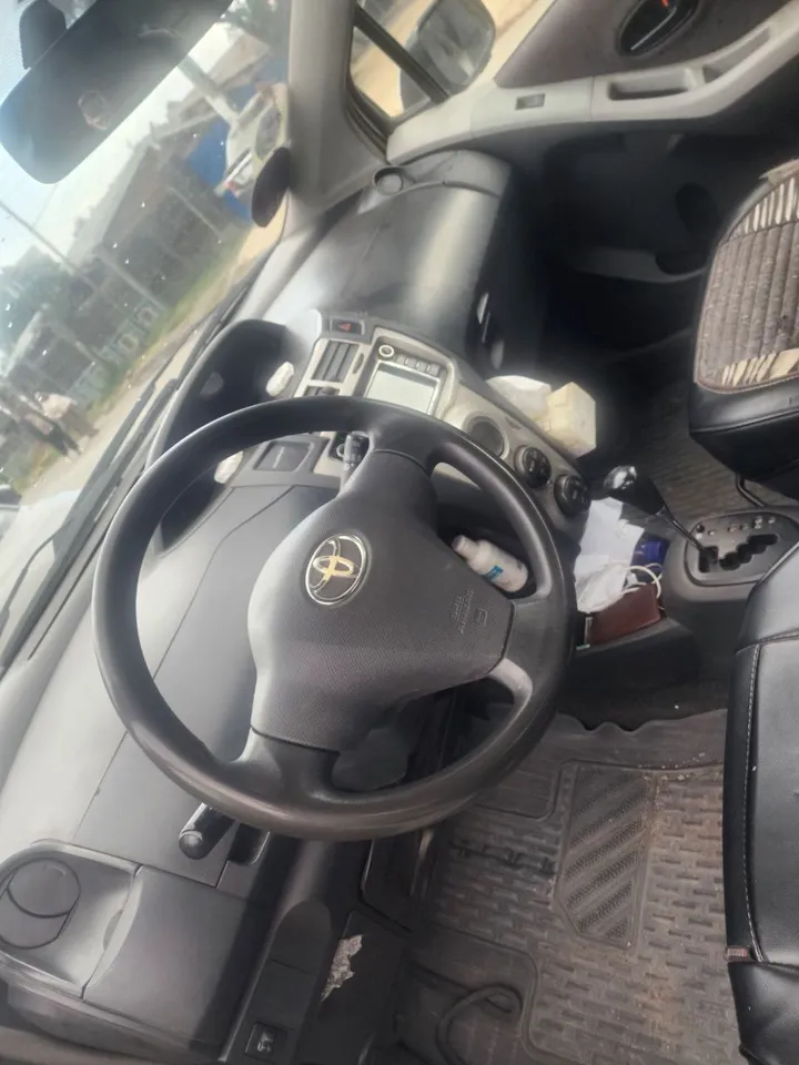 Toyota Compact 2008 – photo 7