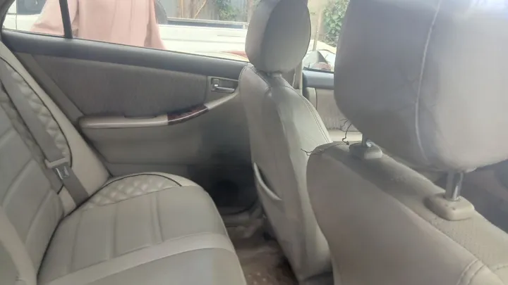 Toyota Corolla 2005 Sedan – photo 4