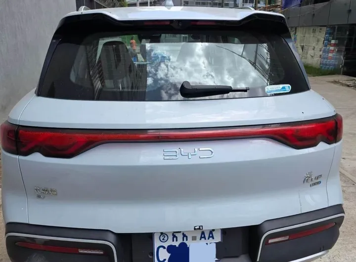 BYD Yuan Up 2024 Electric SUV – photo 6