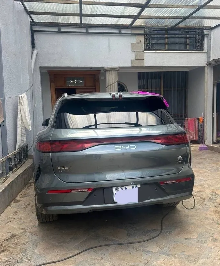 BYD Tang L 2025 Electric SUV – photo 4