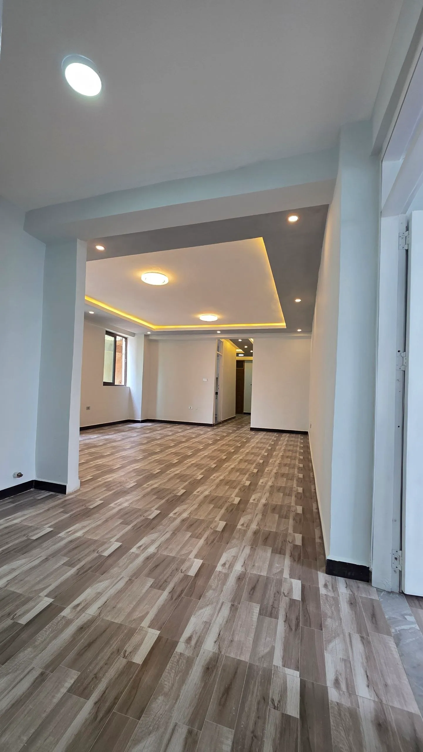 3 Bedroom 107 sqm Condo 9th Floor – photo 7