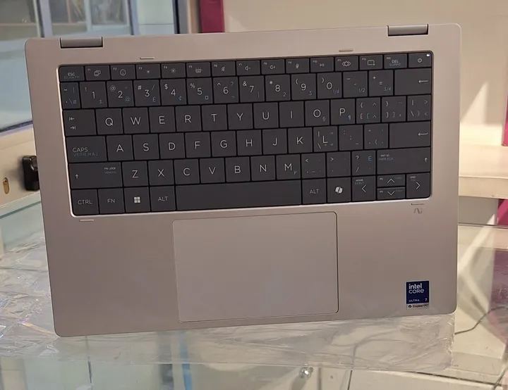 HP OmniBook X Flip Ultra 7 Laptop – photo 3
