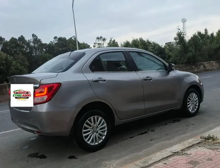 Suzuki Dzire 2022 Automatic – photo 3