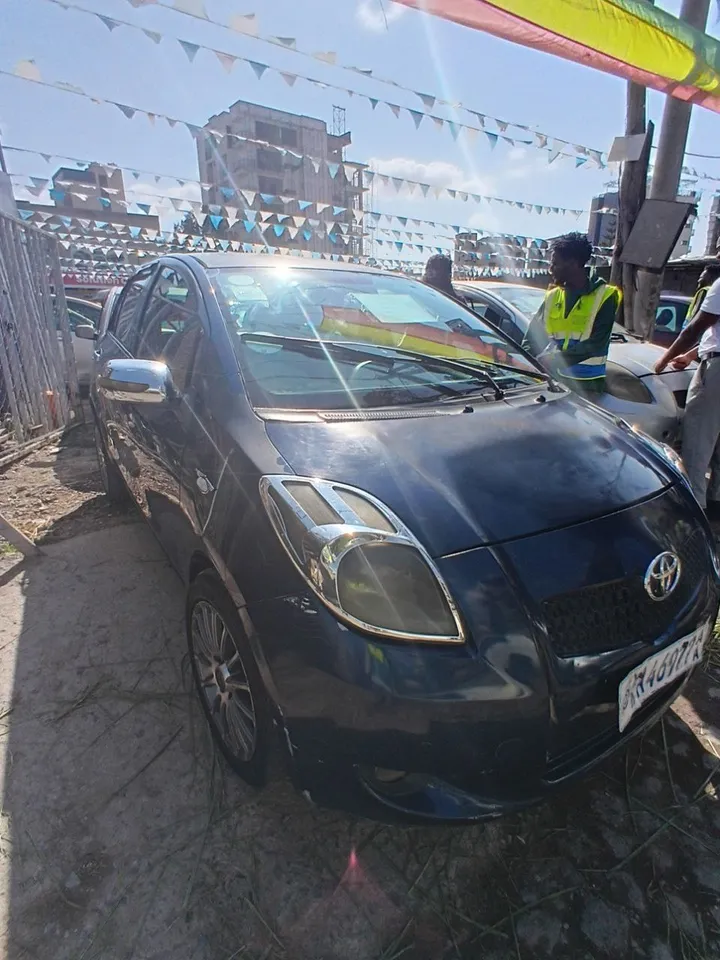Toyota Compact 2008 Automatic – photo 5