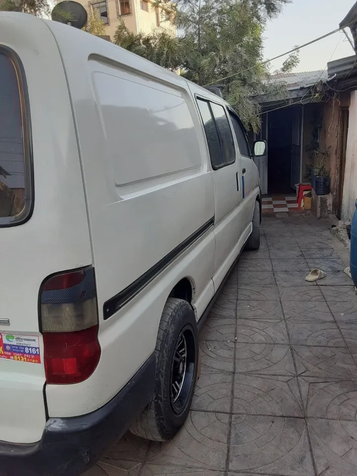 Toyota Dolfin Shark D4-D 2007 – photo 4
