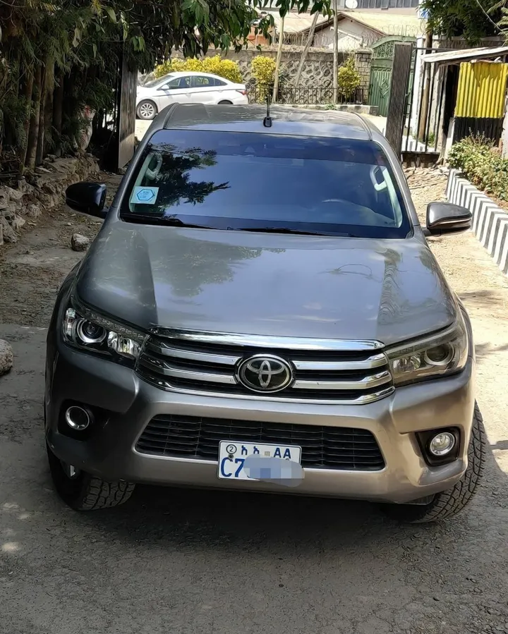 Toyota Revo Double Cab 2020 – photo 6
