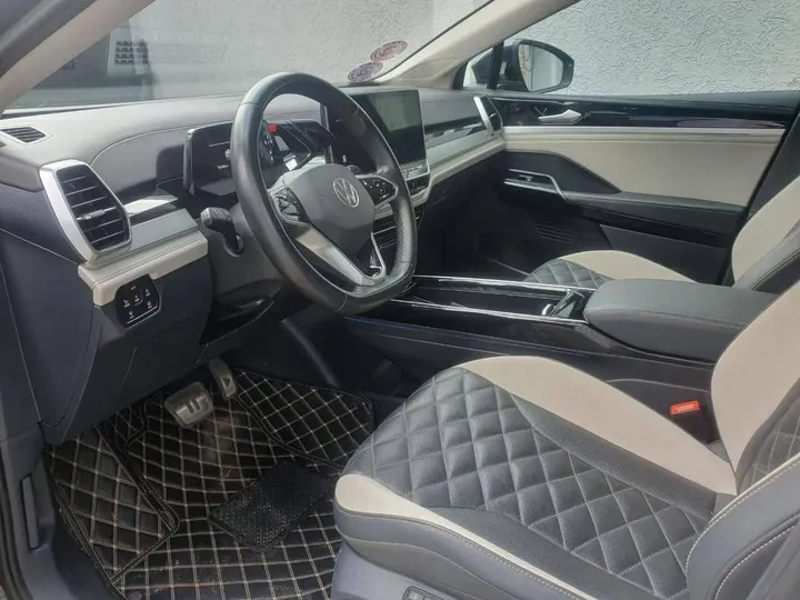 Volkswagen ID.6 Crozz Pro 2022 – photo 3
