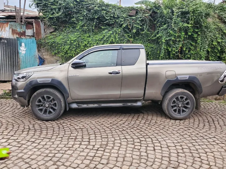 Toyota Hilux 2.8L Diesel 2021 – photo 8