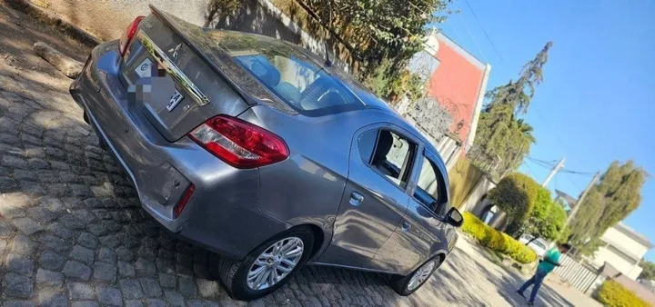 Mitsubishi Attrage 2022 Automatic – photo 3