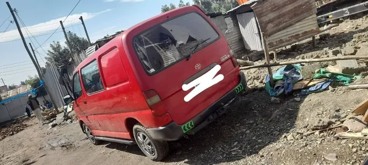 Toyota Hilux D4D Van 2006 – photo 4
