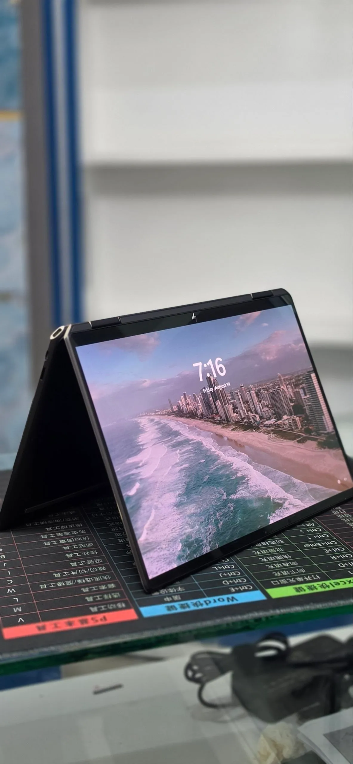 HP Spectre x360 i7 Convertible Laptop – photo 5
