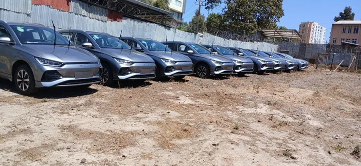 BYD E2 2025 Full Option – photo 3