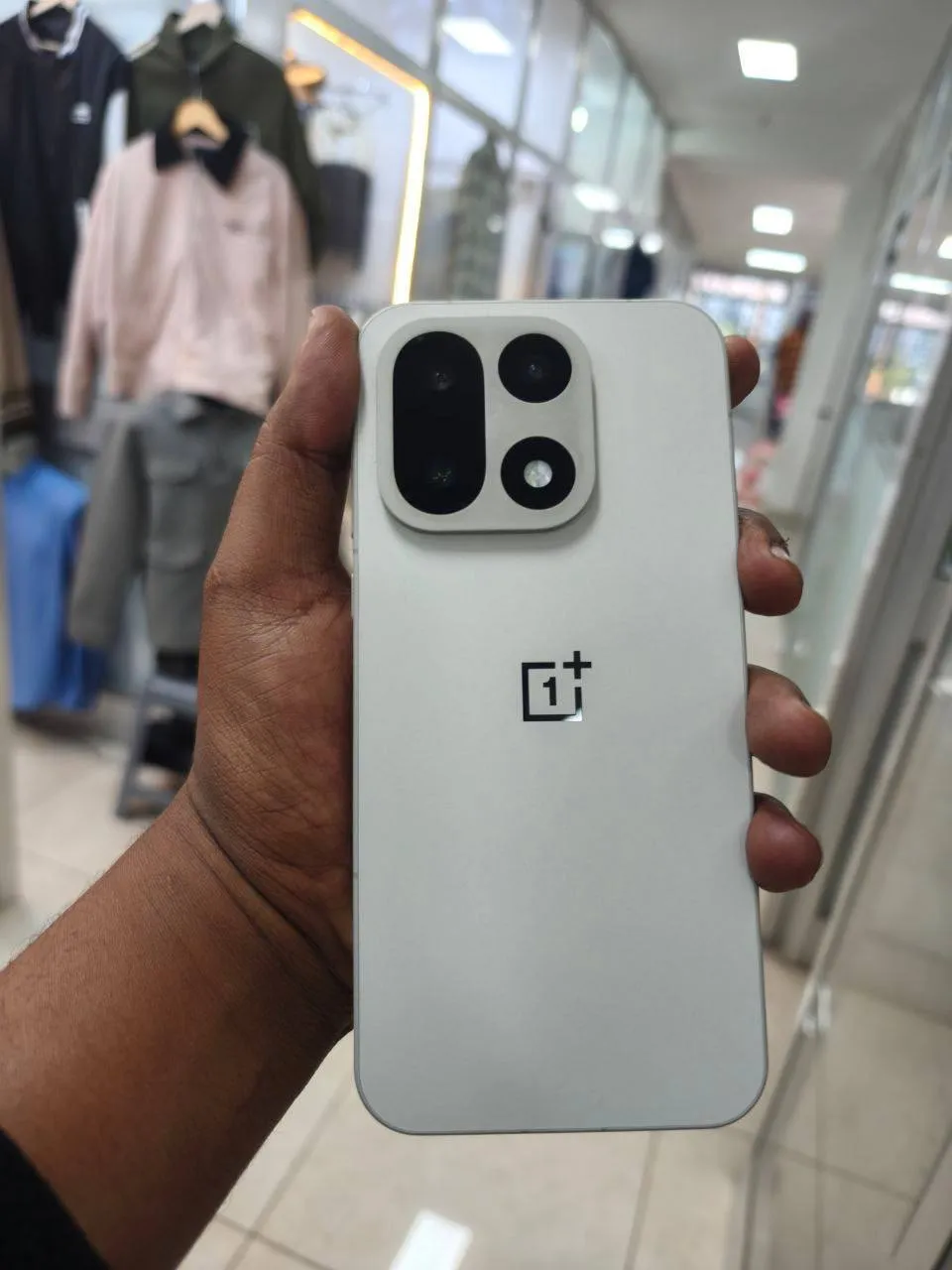 OnePlus 15 5G 256GB 12GB RAM – photo 4