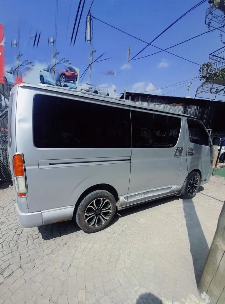 Toyota Abadula 2007 Automatic Van – photo 3