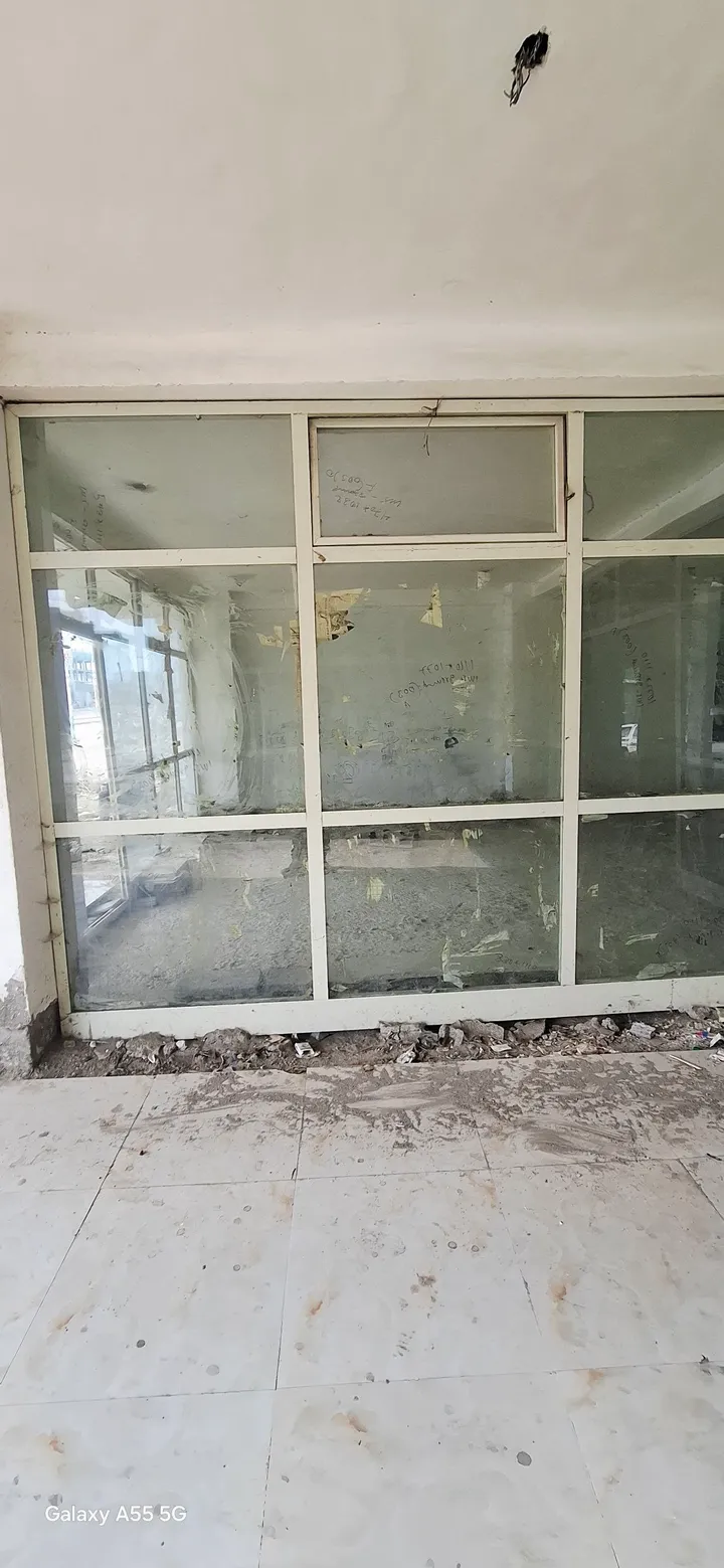 40/60 Shop for Sale Ayat – photo 5