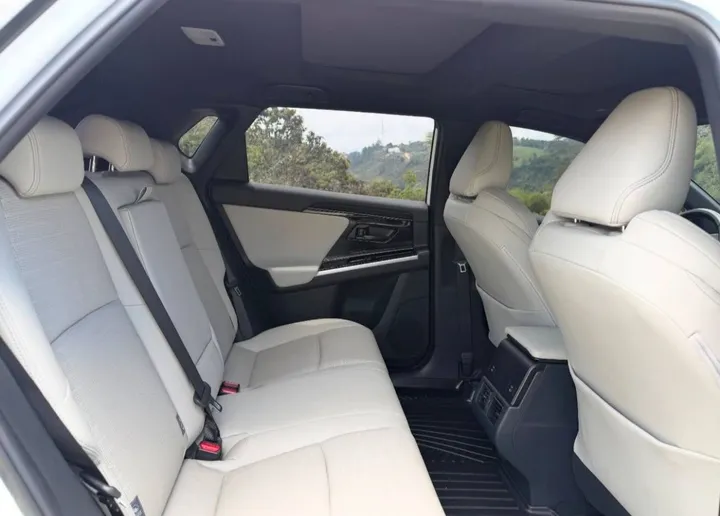 Toyota bZ4X Electric Crossover SUV – photo 8