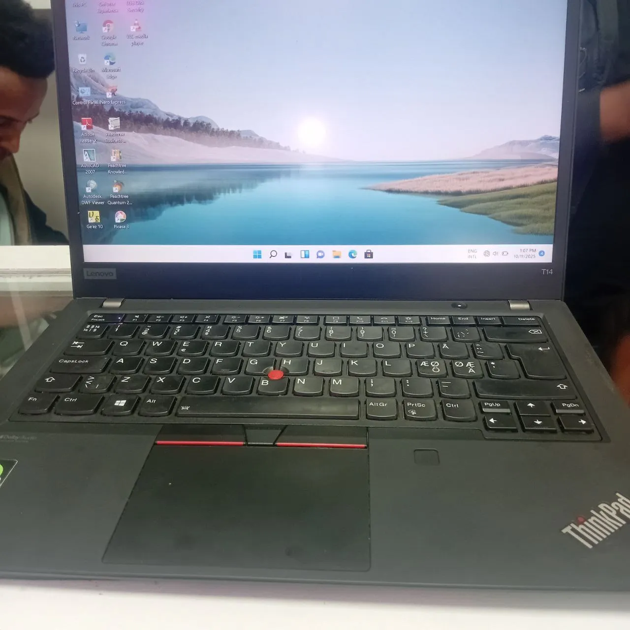 Lenovo ThinkPad T14 Gen 2i Laptop – photo 6