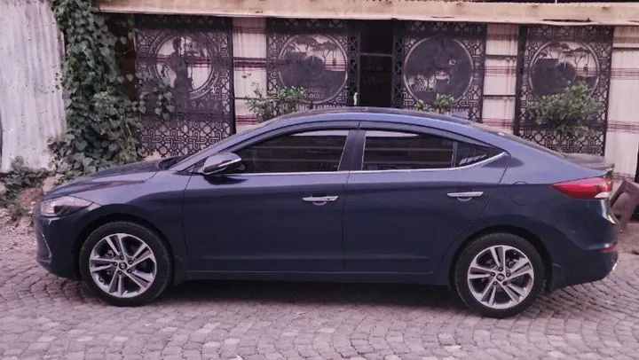 Hyundai Avante 2017 Automatic – photo 3