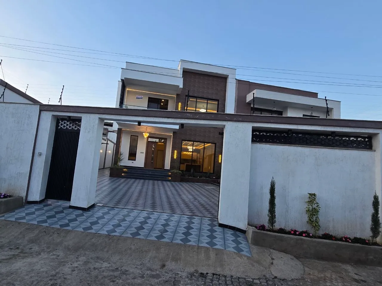 Modern G+2 Residential House 9 Bedrooms – photo 5