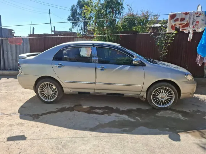 Toyota Corolla 2003 Automatic – photo 3