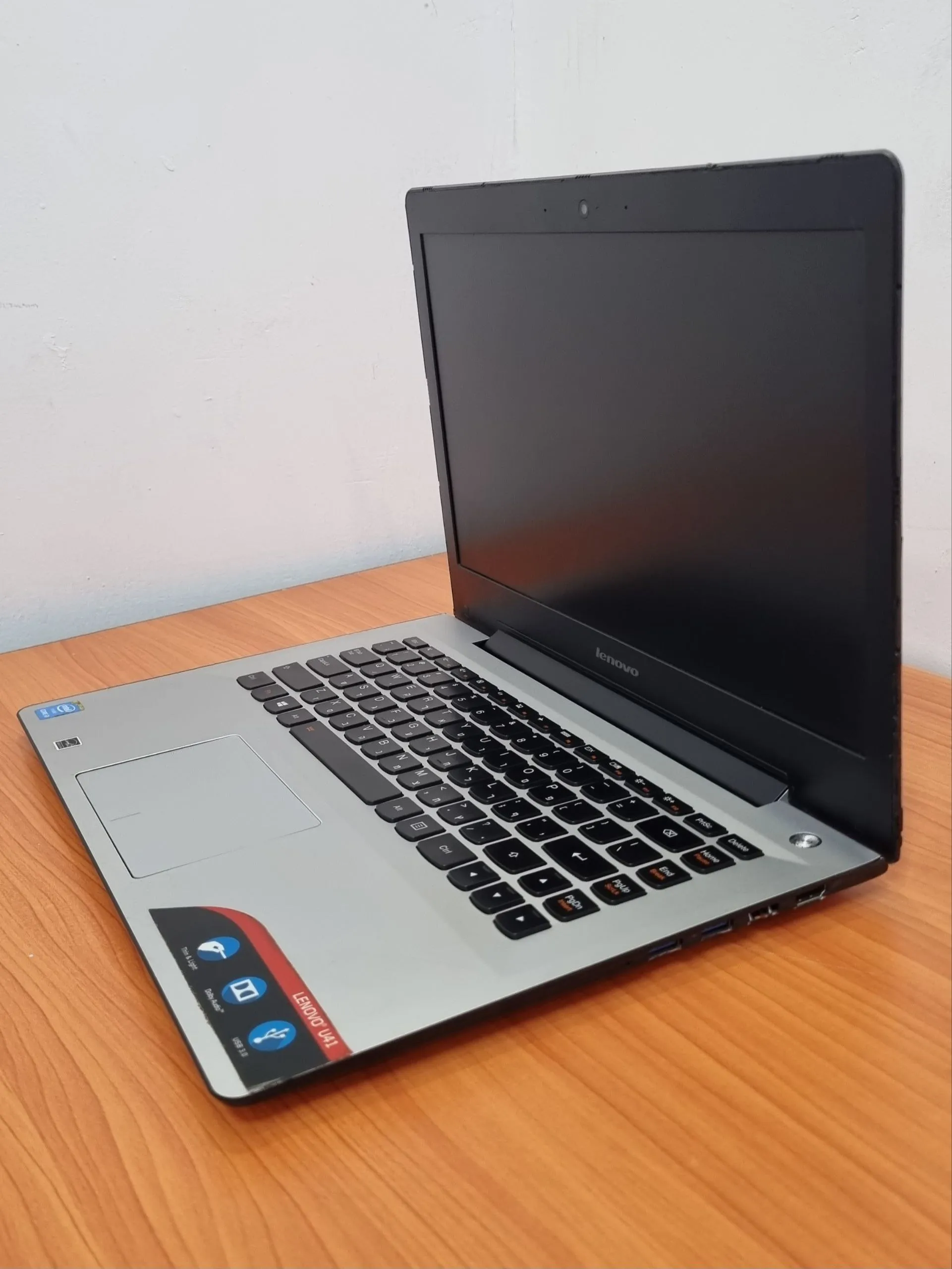 Lenovo Ideapad U40 Core i3 Laptop – photo 8