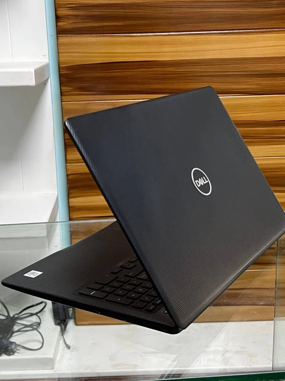 Dell Inspiron 10th Gen i7 Laptop – photo 4