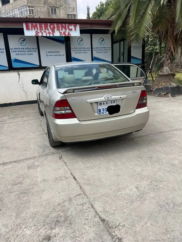 Toyota Corolla 2003 Automatic – photo 3