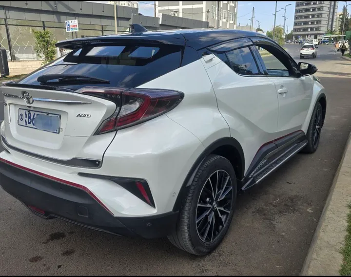 Toyota CHR 1.2T AWD 2020 – photo 5