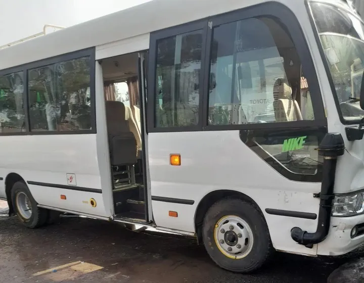 Toyota Coaster 2019 Manual – photo 3