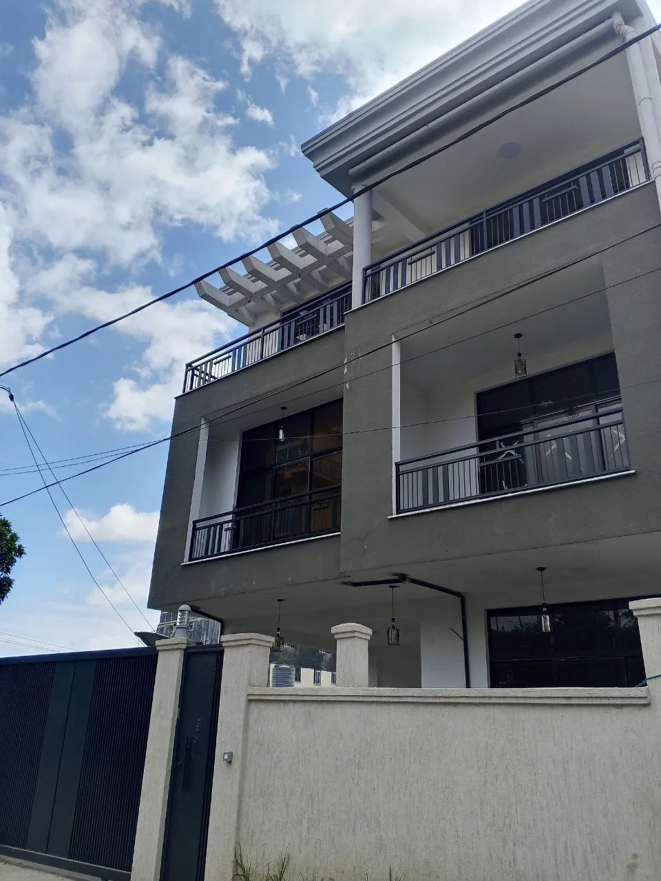 House for Sale in Lambert 175 Sqm – photo 4