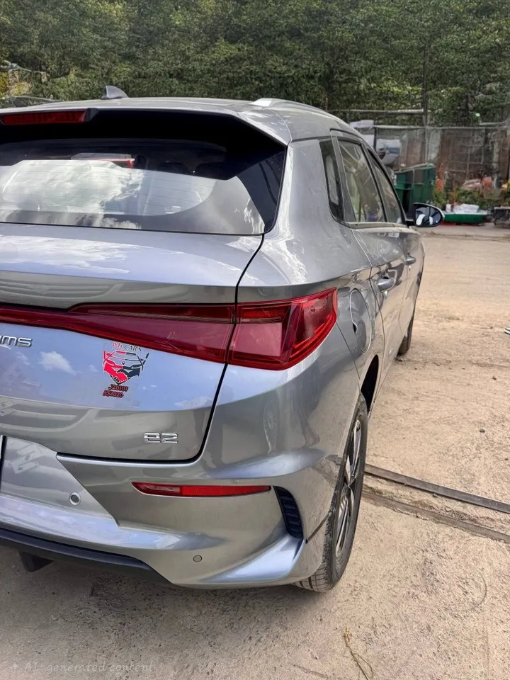 BYD E2 2025 Automatic – photo 3