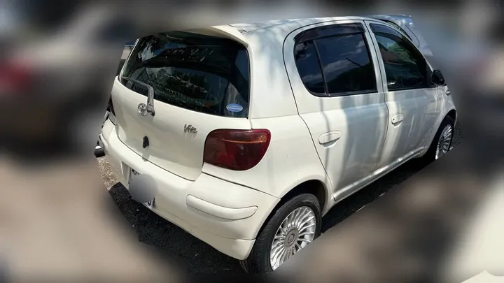 Toyota Vitz 2004 Automatic – photo 4