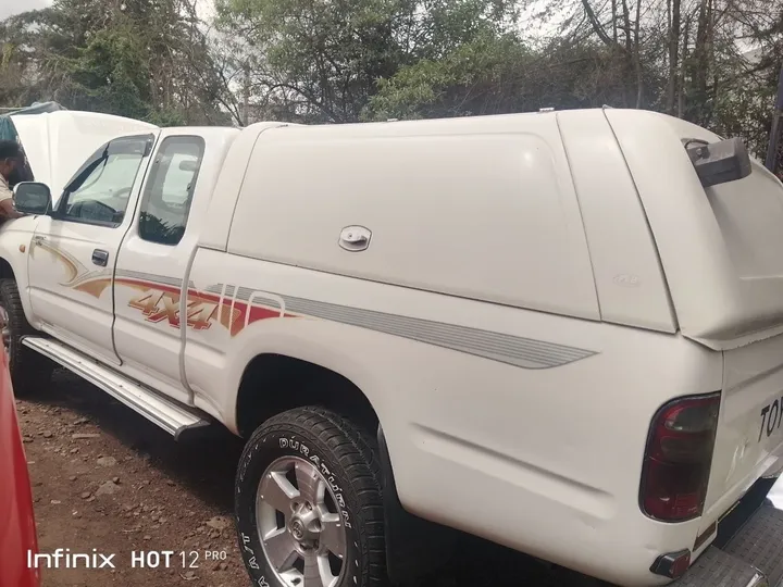 Toyota Hilux 2005 Single Cab Pickup – photo 3